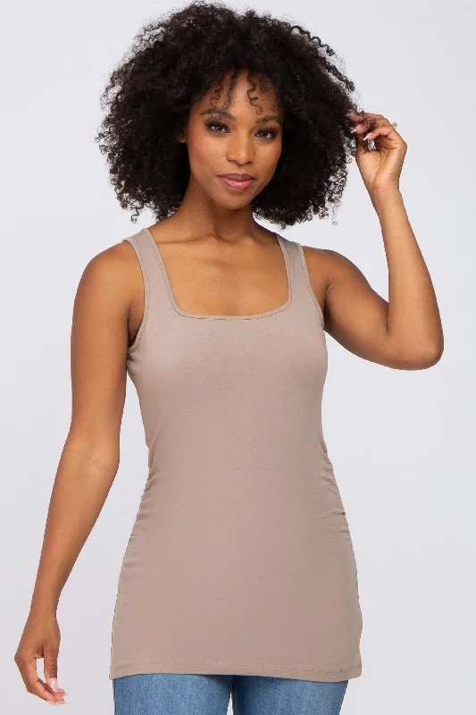 Taupe Ruched Tank TopWaterproof hoodie