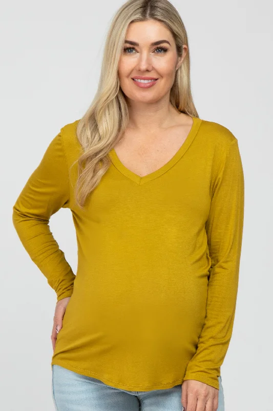 VNeckTopHydraYellow V-Neck Round Hem Long Sleeve Maternity Top