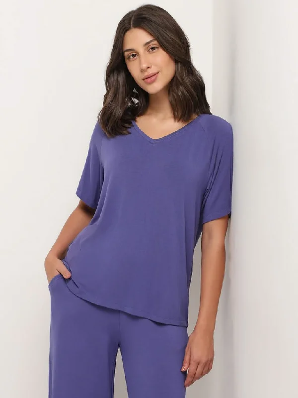 VNeckTopRidgeWunderlove Solid Blue V-Neck Supersoft Top