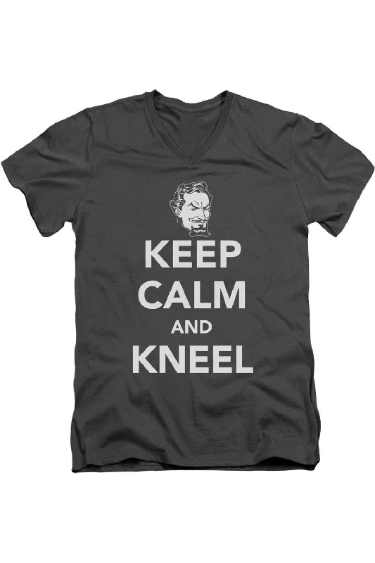 DC Comics Keep Calm And Kneel Short Sleeve Adult V Neck Tee / T-ShirtDistressed Short Sleeve Tops