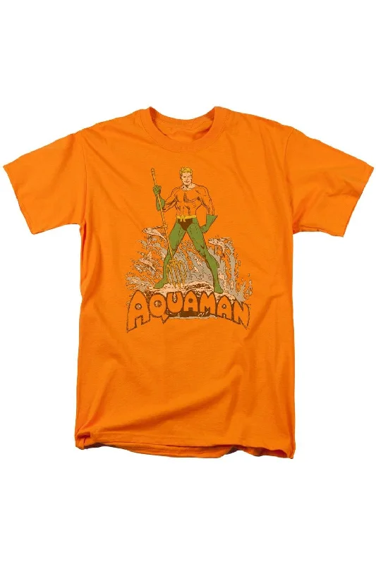 DC Comics Aquaman Distressed Short Sleeve Adult Tee / T-ShirtVintage Short Sleeve Tops