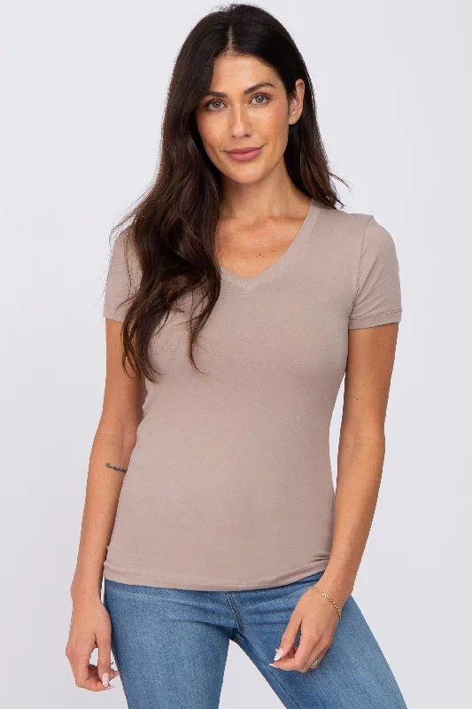 VNeckTopPulseTaupe V-Neck Short Sleeve Top