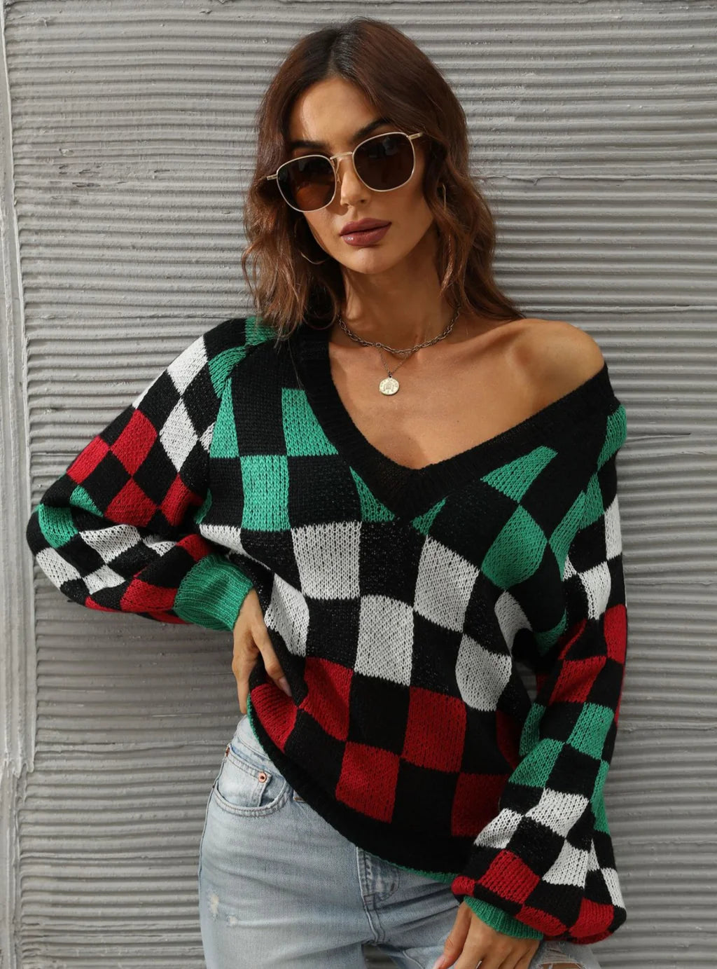 VNeckTopGoldV-neck Check Contrast Pullover Sweater